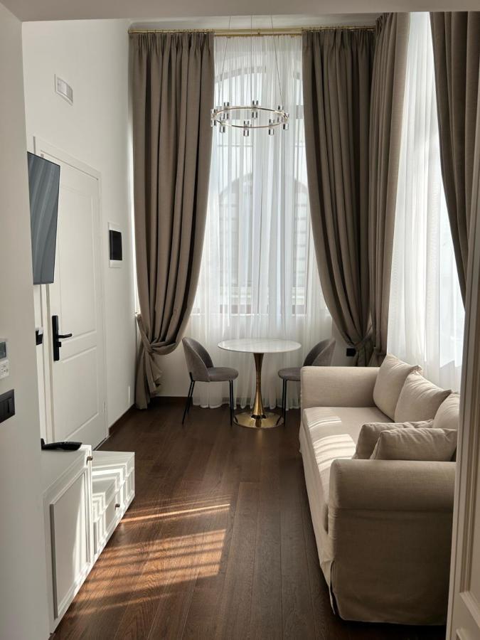 Jensen Luxury Suites Rhodes City Exteriör bild