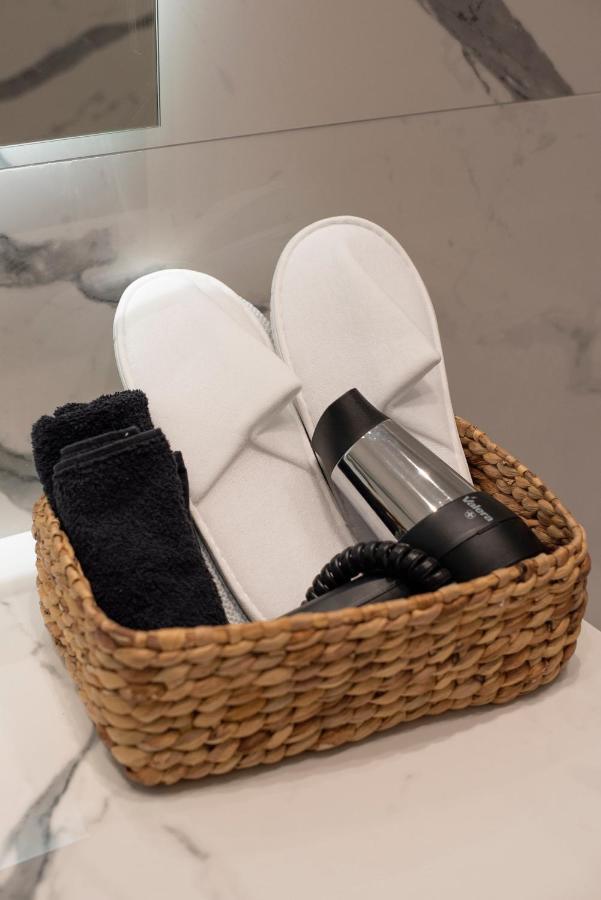 Jensen Luxury Suites Rhodes City Exteriör bild