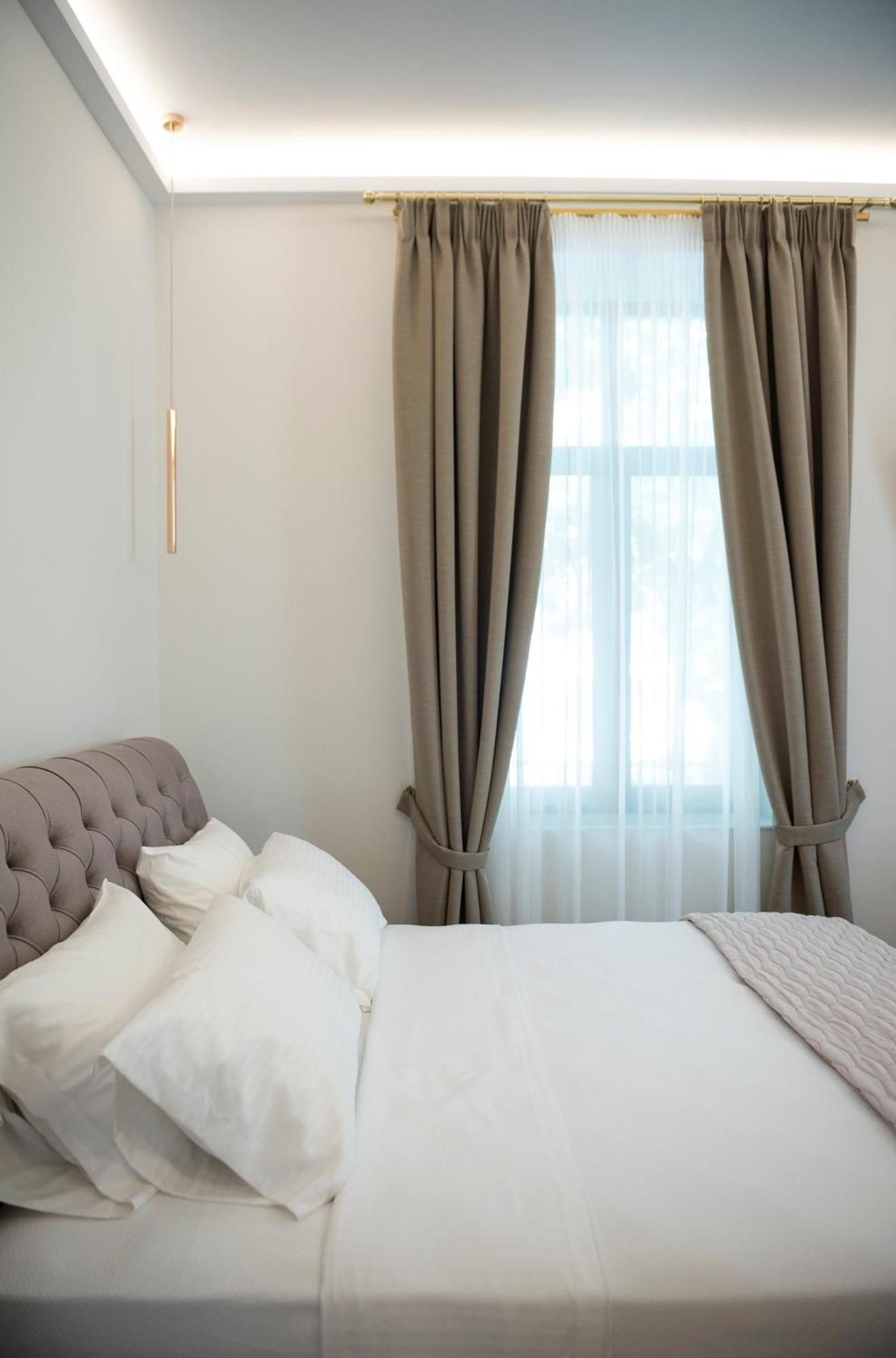 Jensen Luxury Suites Rhodes City Exteriör bild