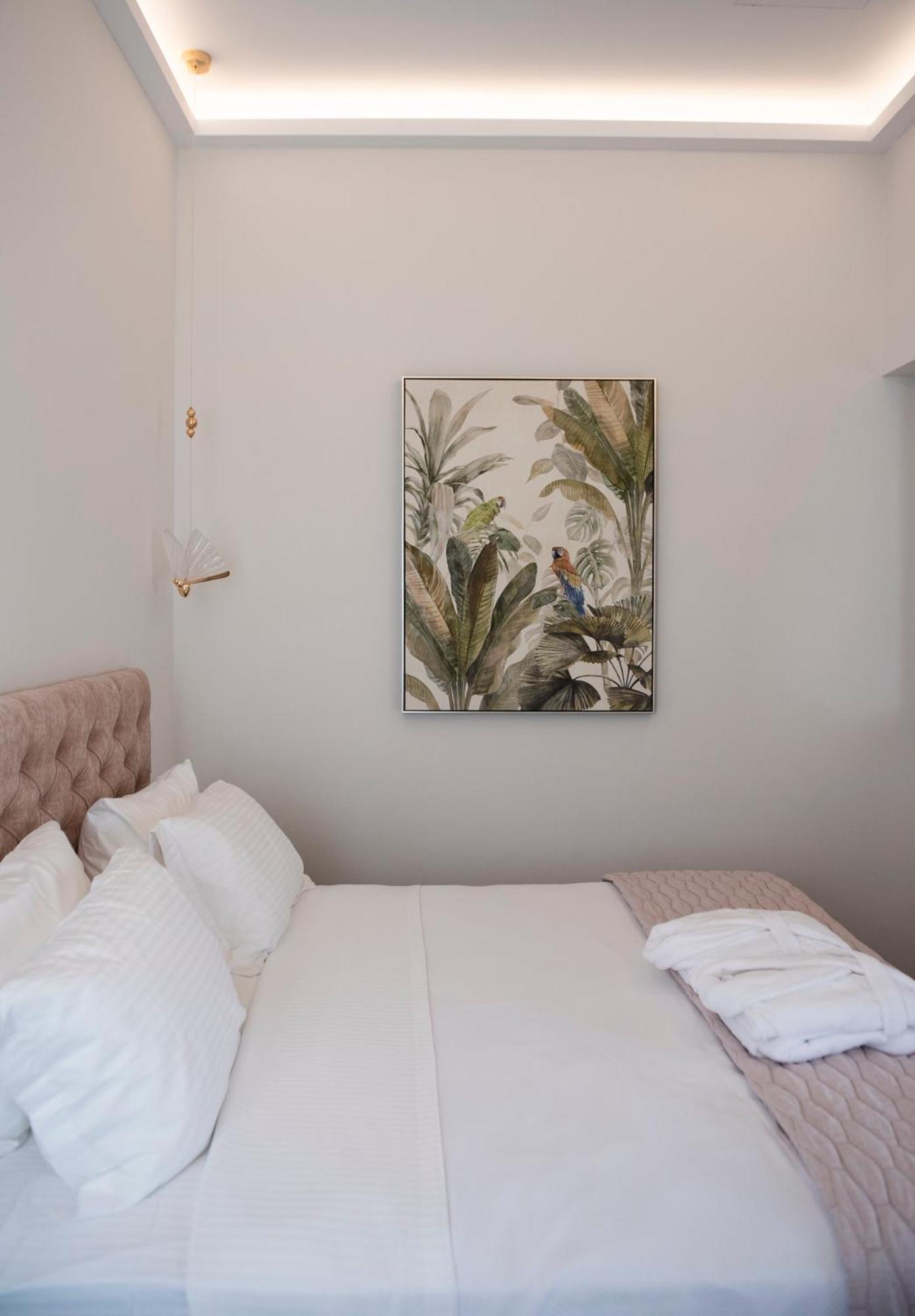 Jensen Luxury Suites Rhodes City Exteriör bild