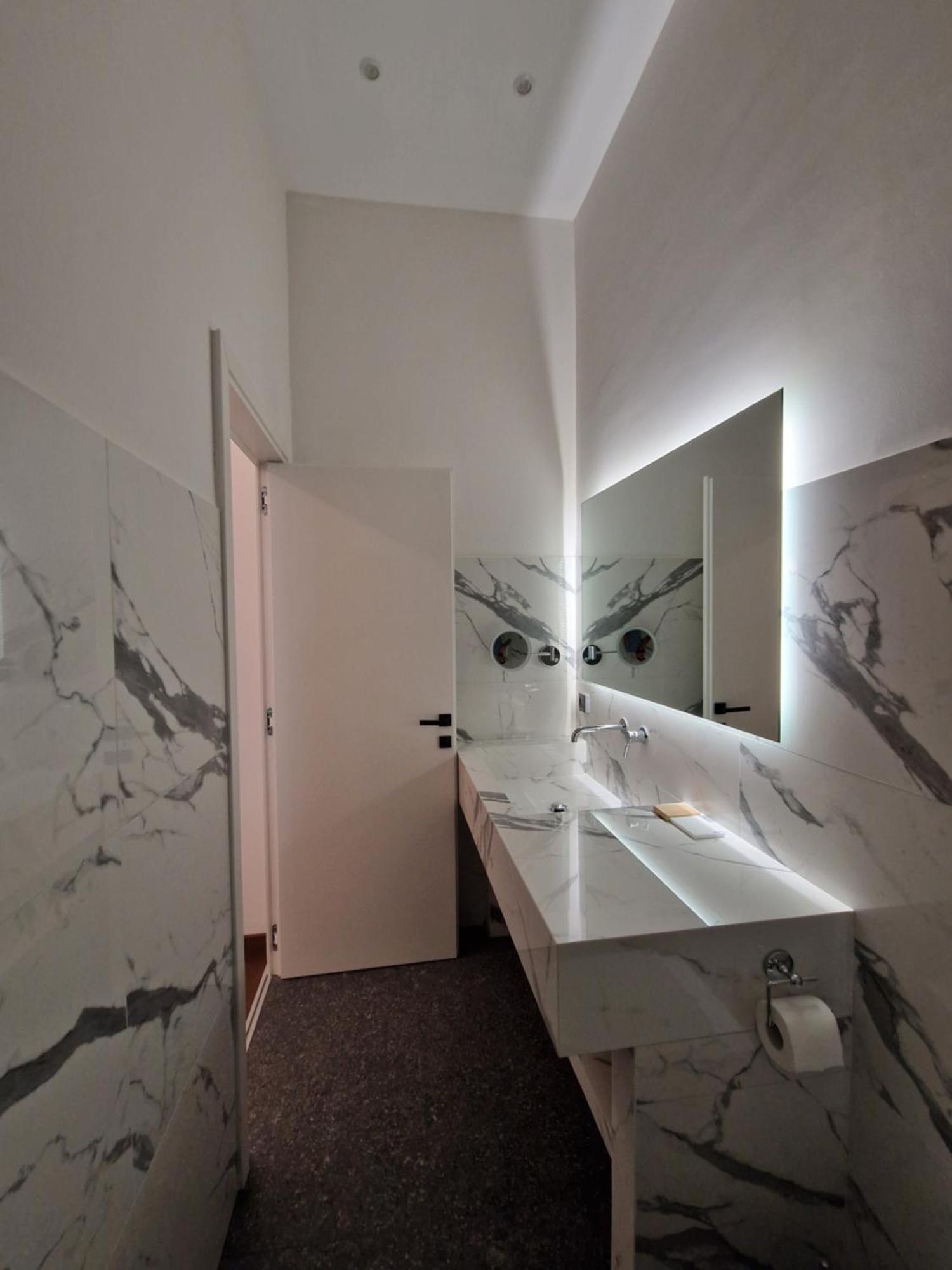 Jensen Luxury Suites Rhodes City Exteriör bild