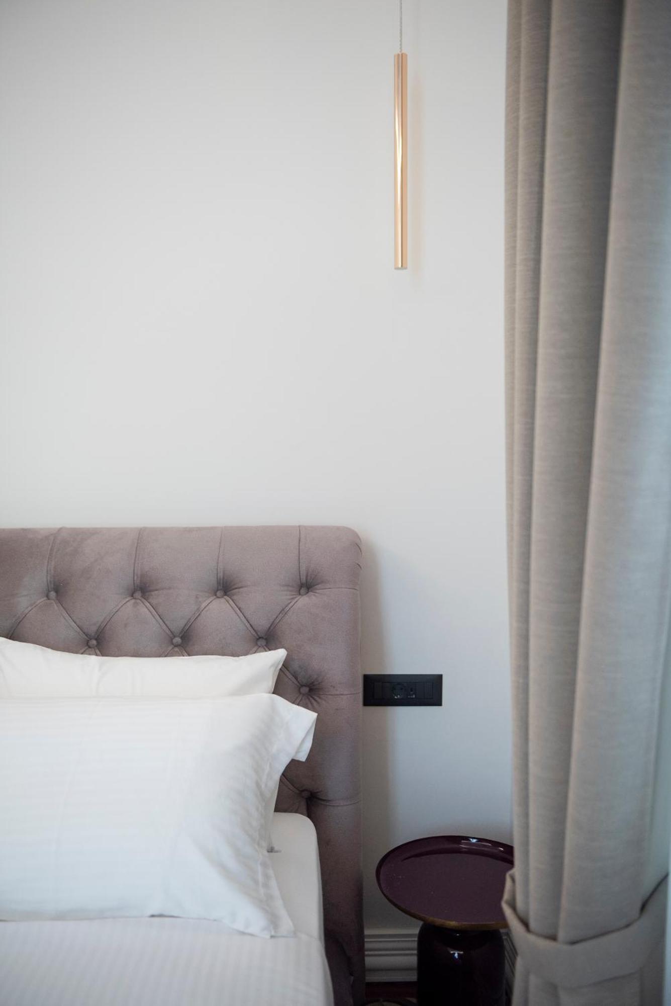 Jensen Luxury Suites Rhodes City Exteriör bild